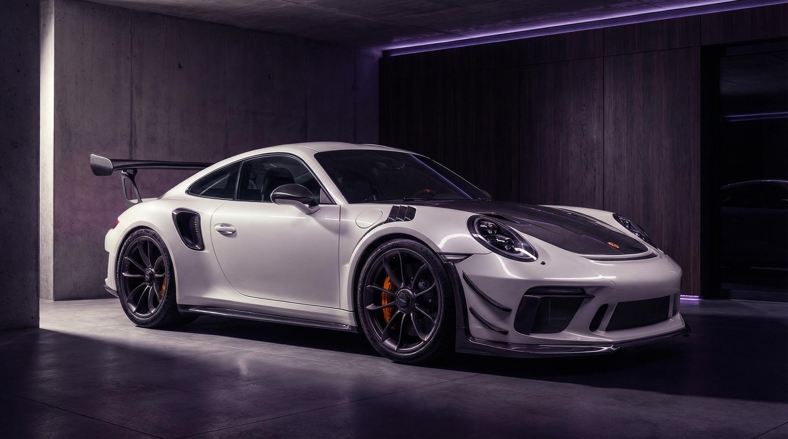 17c一起草精选改装跑车视频